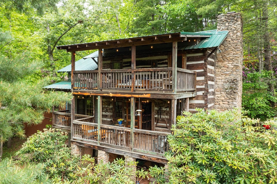 Old Chestnut Cabin; a historic experience