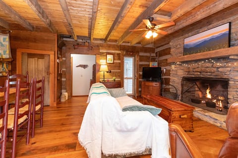 Old Chestnut Cabin