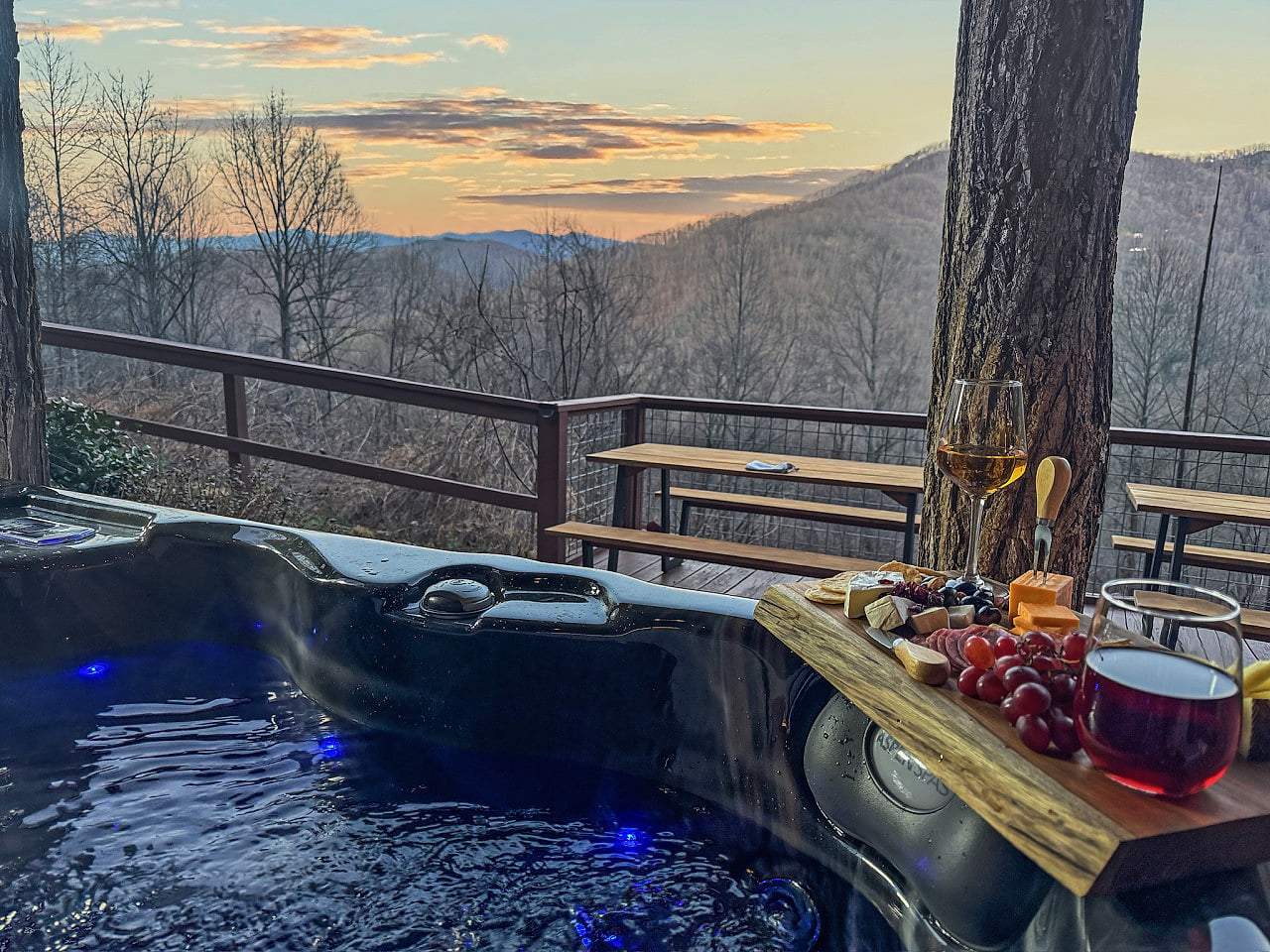 Unwind with stunning mountain views, gourmet snacks, and evening tranquility!