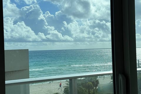 Oceanfront Coastal Haven with Balcony Views