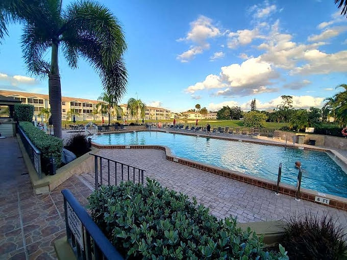 Terraverde Country Club provides residents with a luxurious in-ground pool and hot tub.

