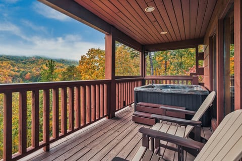 Morning coffee or evening stars? Enjoy both from the hot tub with serene mountain vistas.