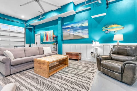 Island Treasure Your Beachfront Retreat