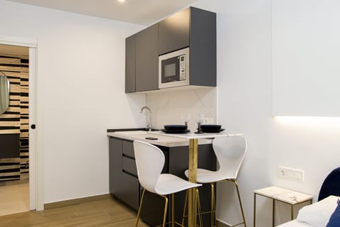 Forata Lofts, Room 6