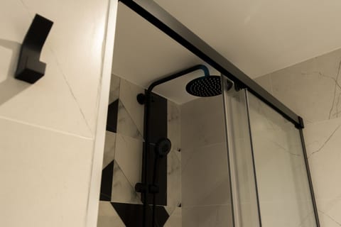 Forata Lofts, Room 1