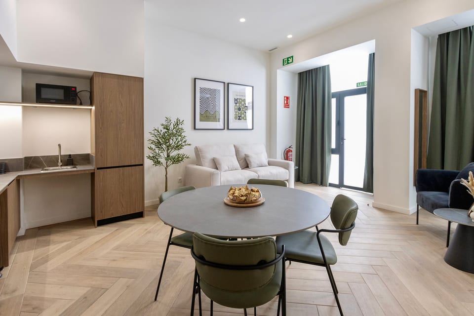 One Tower Apartment - 01 - Valencia