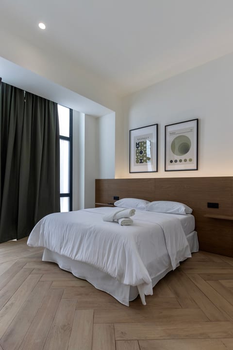 One Tower Loft 01