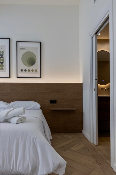 One Tower Loft 01