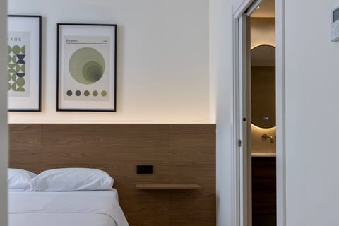 One Tower Loft 01