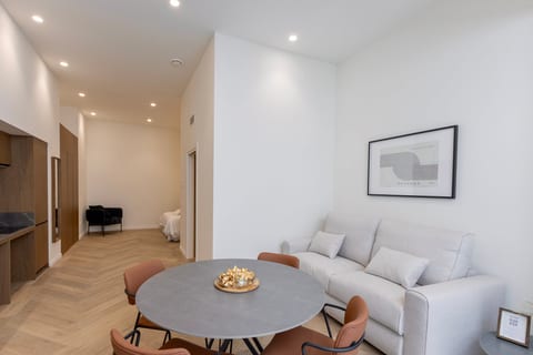 One Tower Loft 06