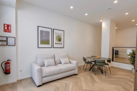 One Tower Loft 07