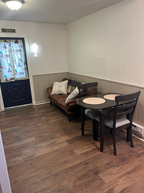 Cape Vincent Studio Apartment 