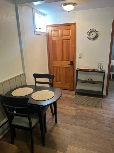 Cape Vincent Studio Apartment 