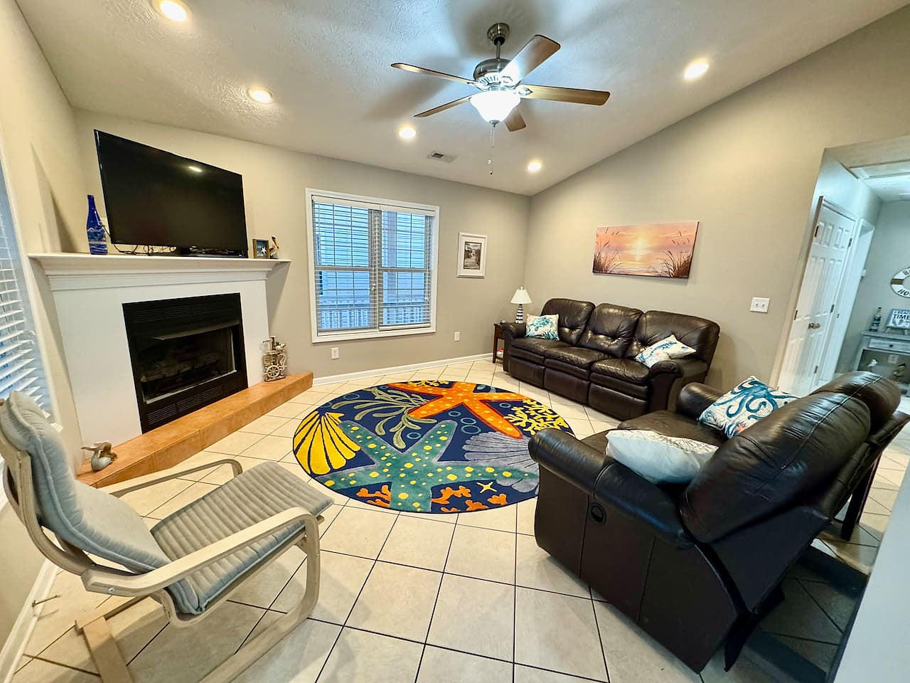 Resort – Ocean Lakes – Sleeps 7 – Free Golf Cart - Pet Friendly