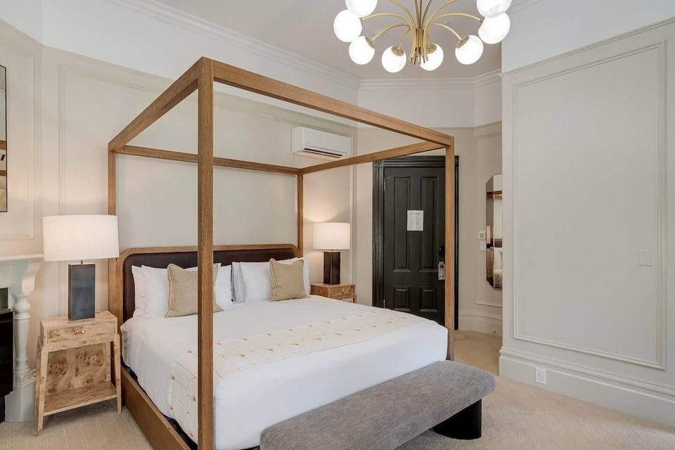 White House Napa 7 • Boutique Hotel Retreat - Napa