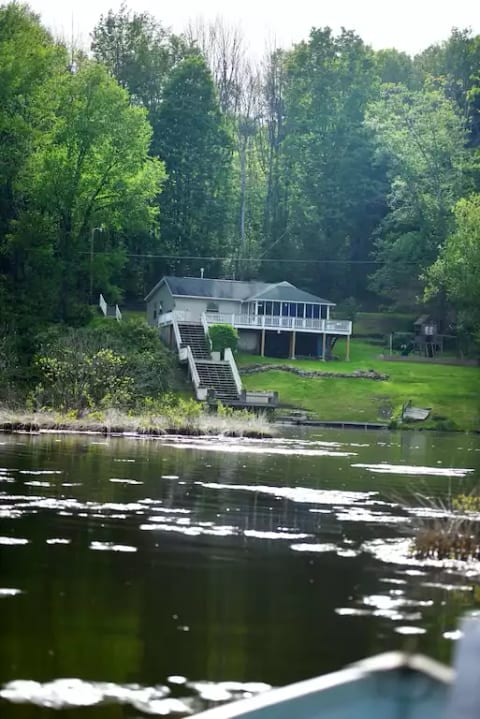 Legacy Lake House is a lakefront home on Acre Lpn, 40 acres of fun & fishing