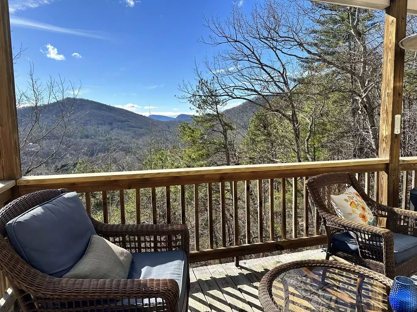 Amazing Mountain Views from your private balcony. Amazing Mountain Views from your private balcony. - Sunset Ridge - Clayton