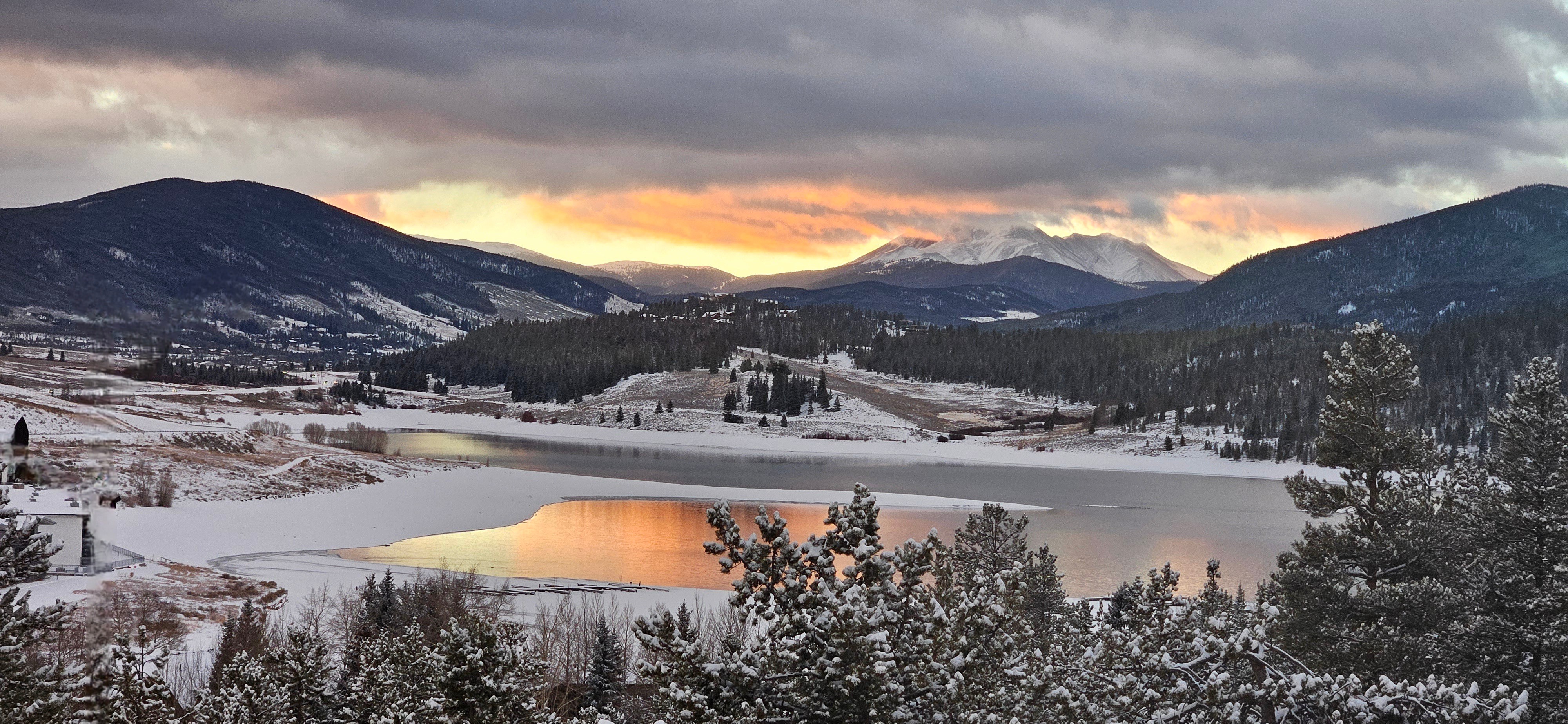 Yet another sunrise over Lake Dillon