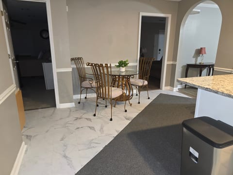 S&K's “Suite” Stay