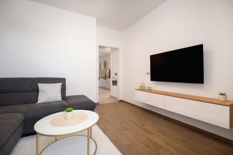 Apartment Rogoznica's Hidden Gem - Unit 378117-13