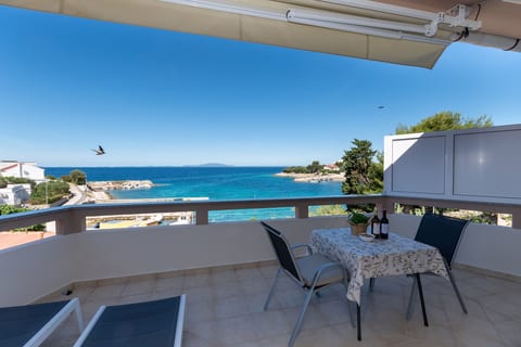 Apartments Beachfront Jakišnica - Unit 378145-13
