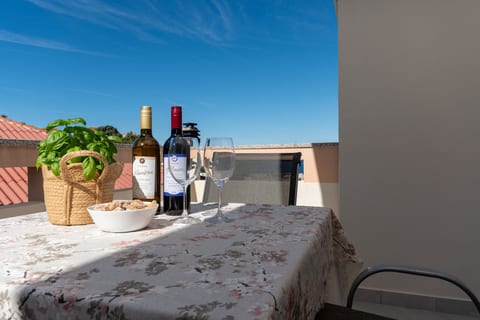 Apartments Beachfront Jakišnica - Unit 378146-13