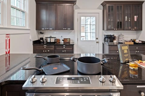 From the basics to the extras, we've got you covered! Fridge, electric stovetop, oven, dishwasher, microwave, toaster, crockpot, blender, hand mixer