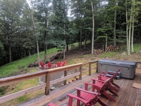 Lost River Bunkhouse Barn, dog-friendly + hot tub