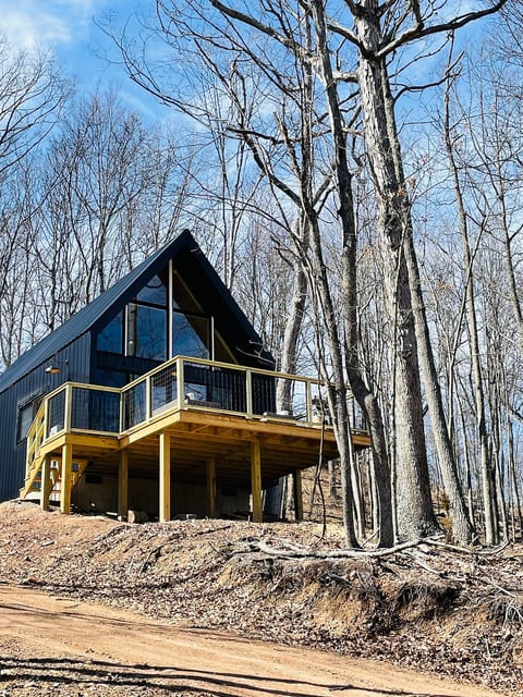 Lost River Nordic House, dog friendly + hot tub
