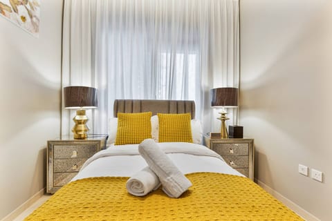 Stylish 1-Bedroom Retreat | Near Downtown