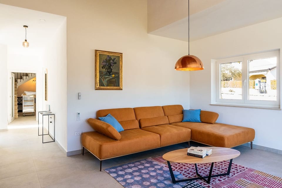 Family house with pool in town Bale,15min to sea image 1