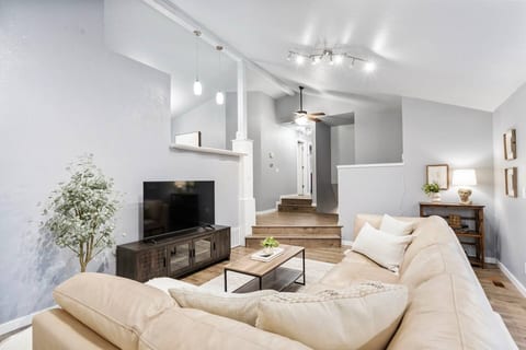 One Home, Two Hangouts—Perfect for Groups