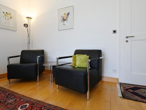 Haus Stirnemann/ Wohnung H-2