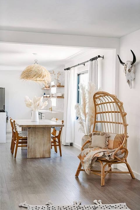Modern, bright and spacious - this view of the reading nook and living room captures the feeling of the 800 sq ft, 2BR, 1BA flat.

The newly renovated, open kitchen is shown in the background.