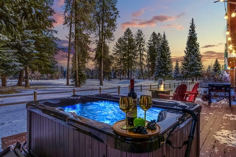 Soak away your cares in the hot tub with expansive views!