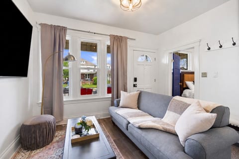4BR Home in Little Italy | Free Garage Parking