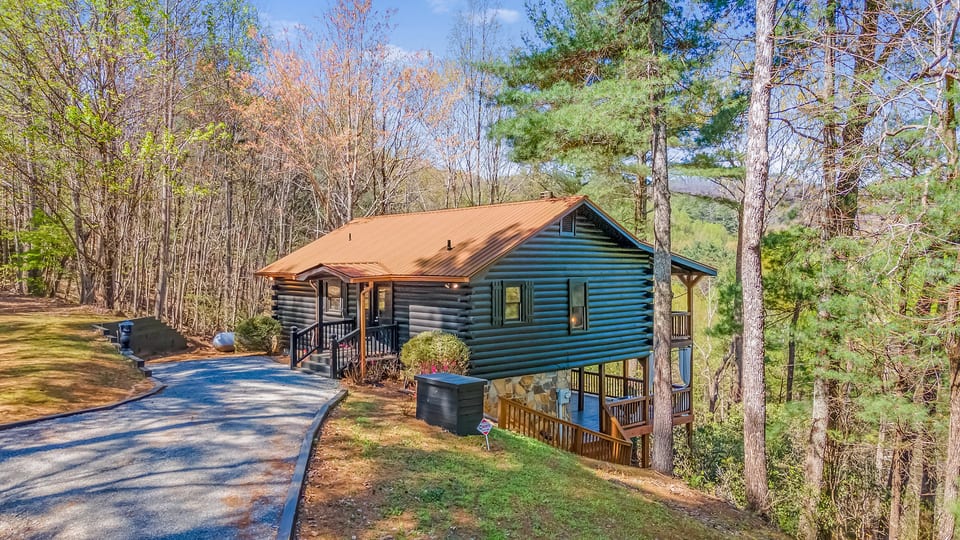 Welcome to A Rustic Hideout, where the beauty of nature surrounds you.