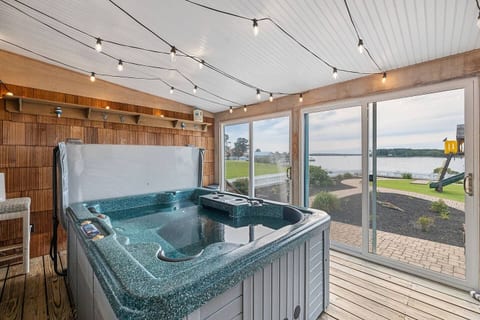 Bayfront Oasis | Heated Pool, HotTub & Playground