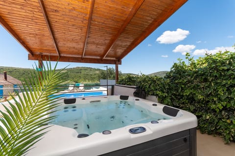 Apartment Neda with Jacuzzi - Unit 378171-13