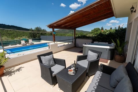 Apartment Neda with Jacuzzi - Unit 378171-13