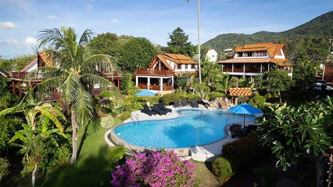 Beachside Villa (Near White Lotus Hotel)