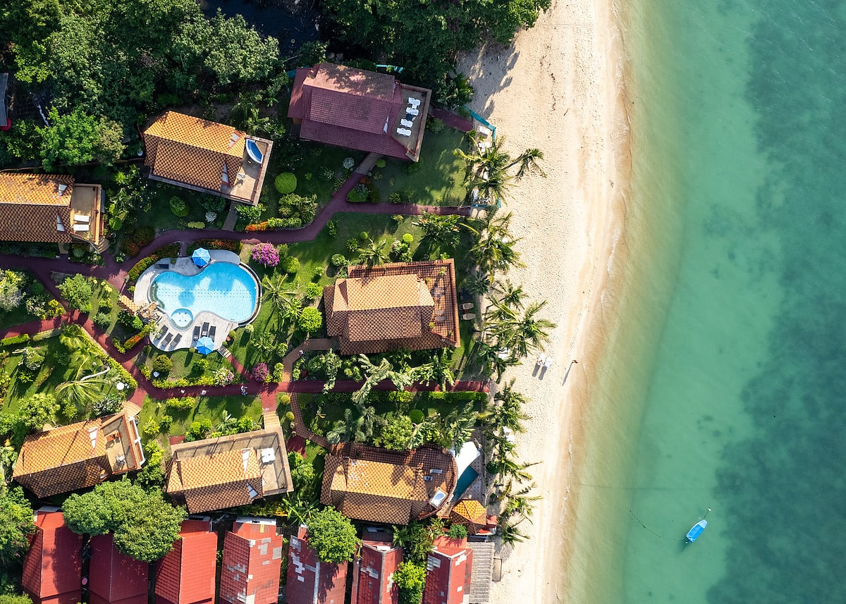 Beachside Villa (Near White Lotus Hotel) image 1