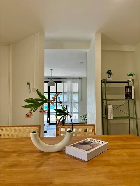 5 min to Nimman - Stesti Pool Villa! Relax in CNX