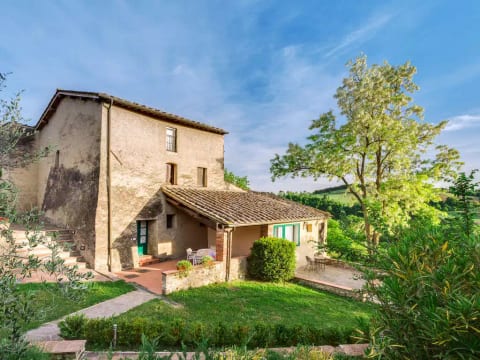 Antico Borgo S Lorenzo Cipresso