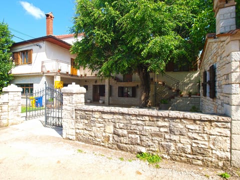 Apartment 1655