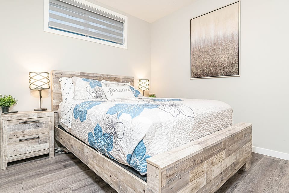 Enjoy a master bedroom with the Effie-Exclusive Panel Bed and a matching nightstand! ️✨ Paired with the Ashley Sleep Better Lifestyle Adjustable Bed for ultimate comfort. Relax in style and elegance.