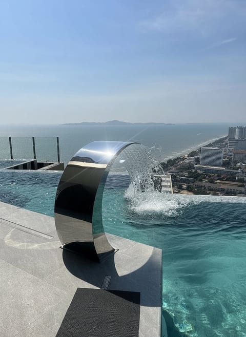 Iconic Copacabana C1208 Seaview Condo