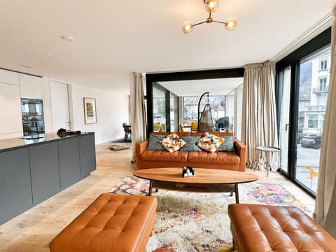 Jungfrau View Luxury Apt at Interlaken West Station • AC • BBQ