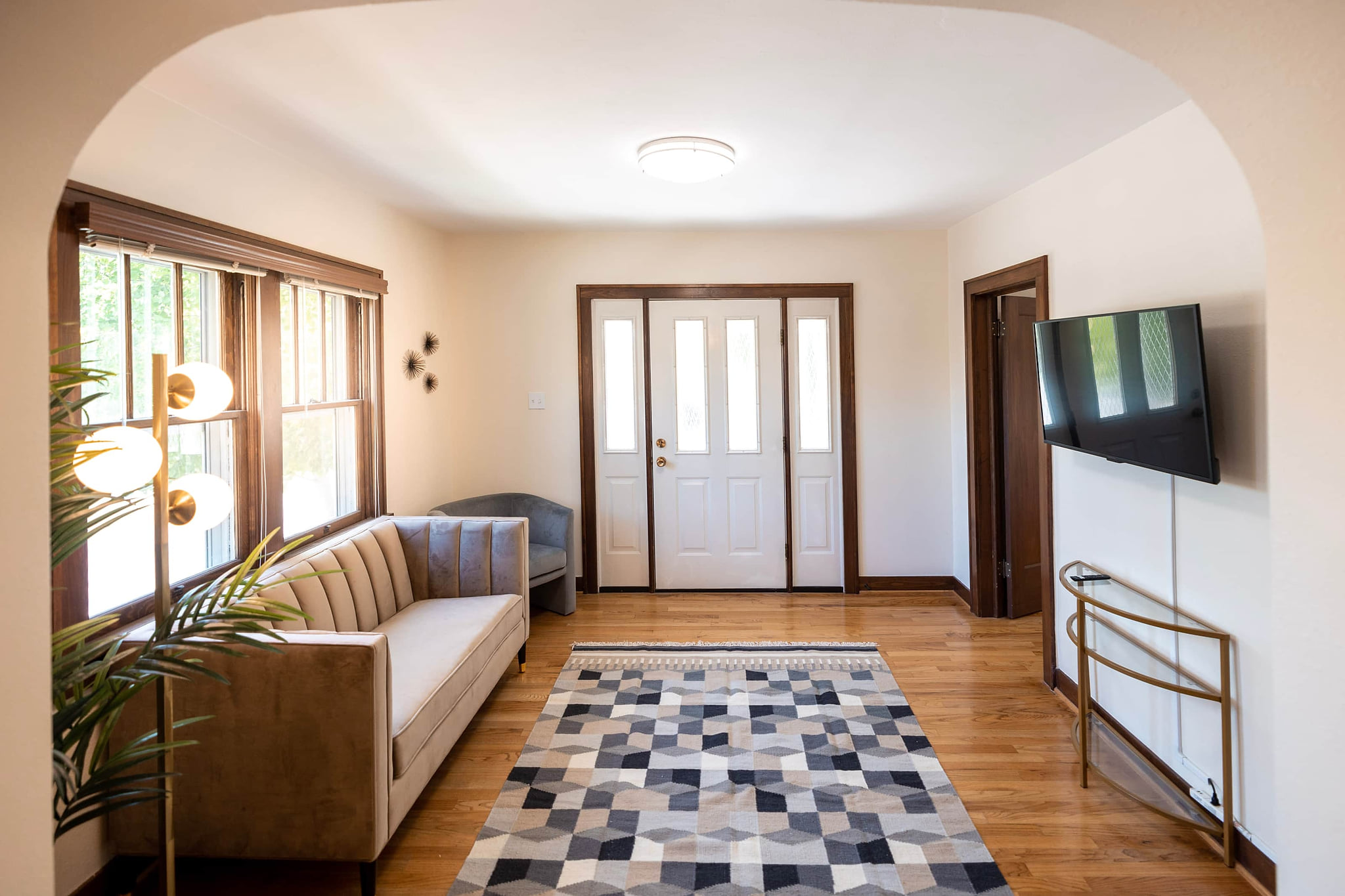 Charming3Bdrm ●Great Location ●Award Winning Beds