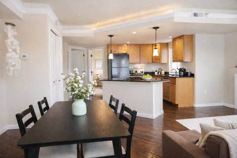 Charming 1Brdm•Downtown•Fast-Wifi